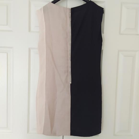 *SALE* Colorblock Sleeveless Lined Dress - Picture 6 of 9